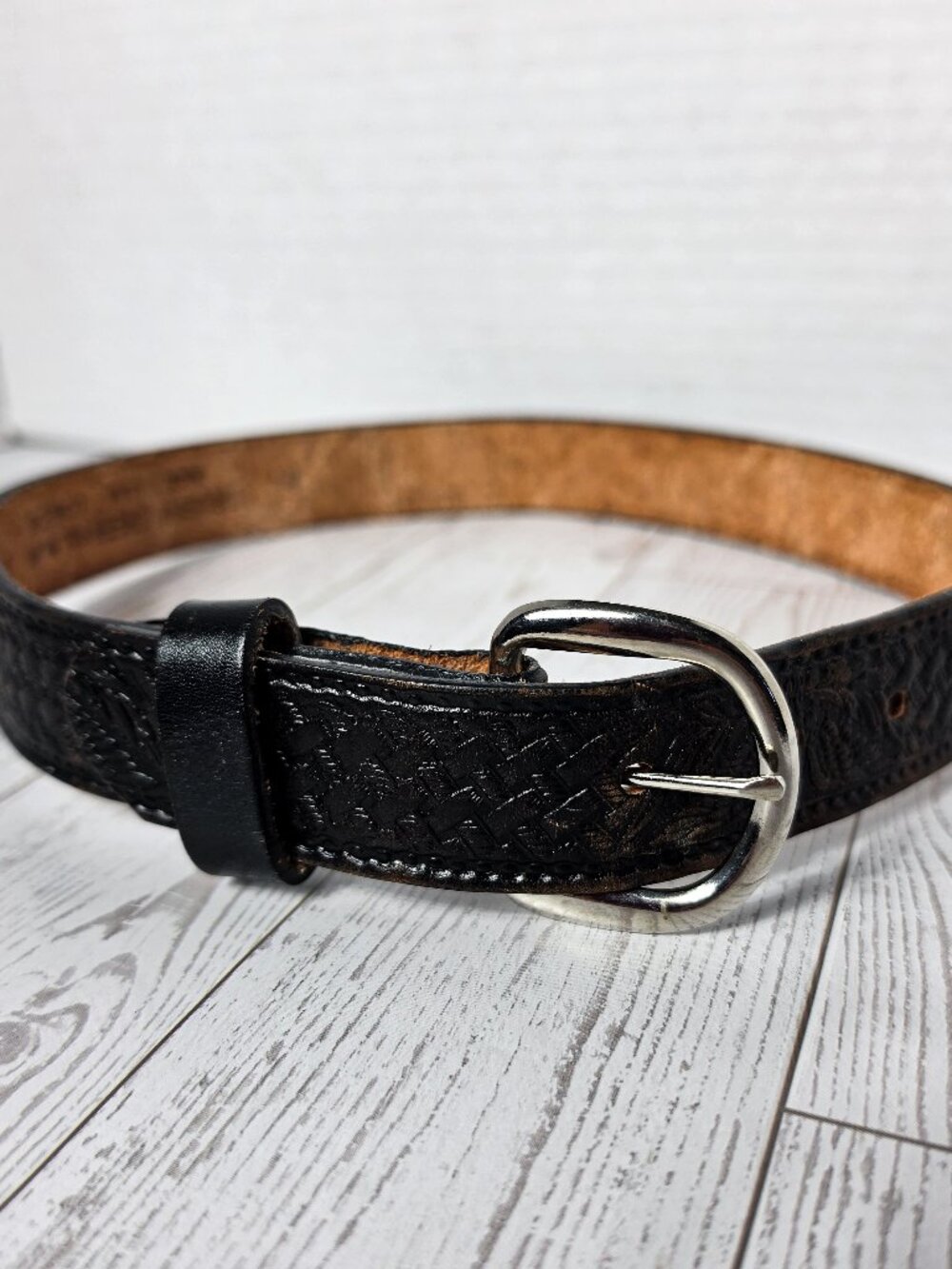 Brushy Creek 24 inch real Leather belt engraved vintage